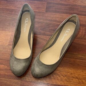 Women’s Heels, size 8